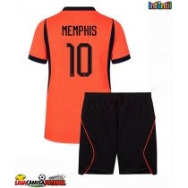 Camisa de Futebol Países Baixos Memphis Depay #10 Equipamento Principal Infantil Mundo 2026 Manga Curta (+ Calças curtas)